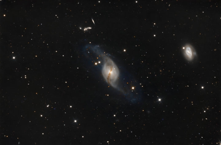 NGC3718